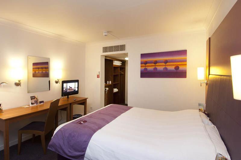 Premier Inn Portsmouth North Harbour المظهر الخارجي الصورة